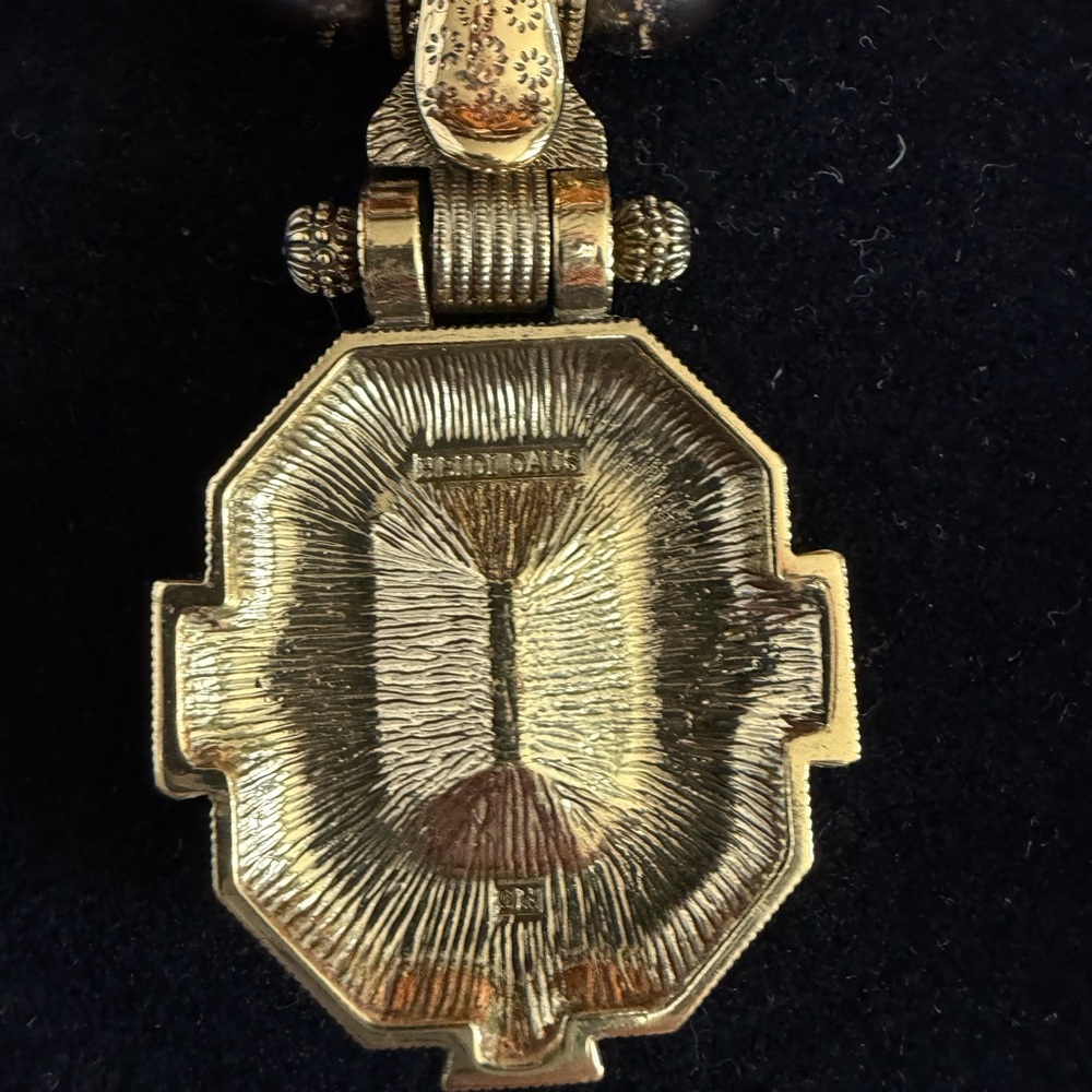 Gold-Tone Heidi Daus Hematite Bead Pendant Necklace - Elegant Statement Jewelry - Picture 3 of 3